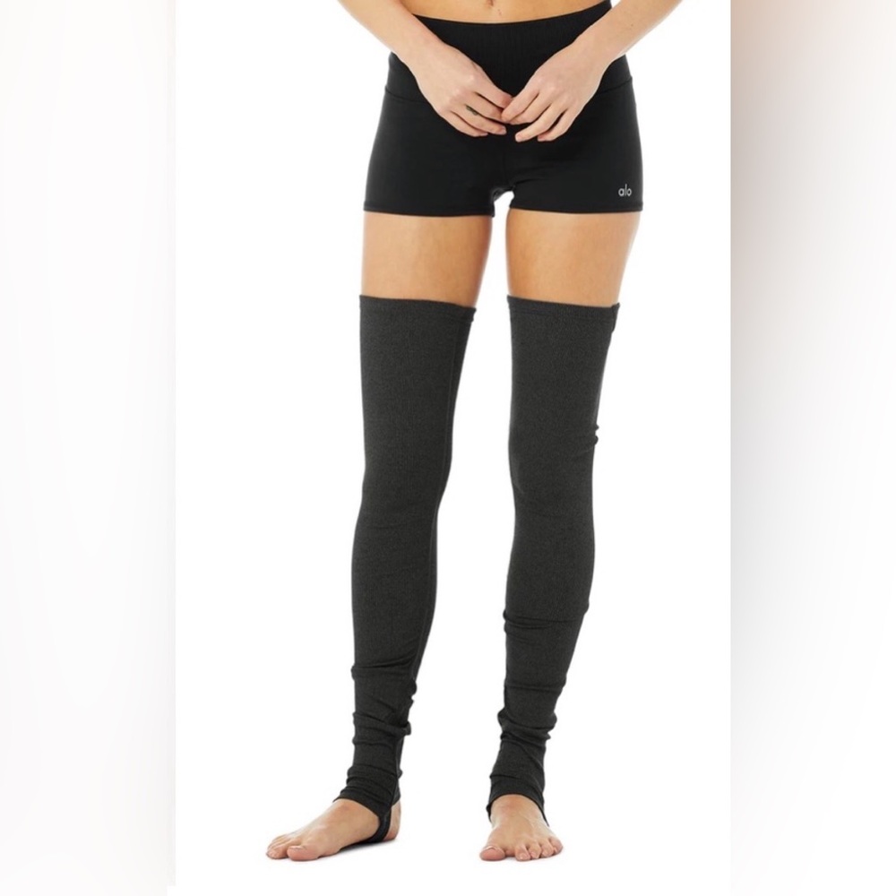 ALO Leg Warmers